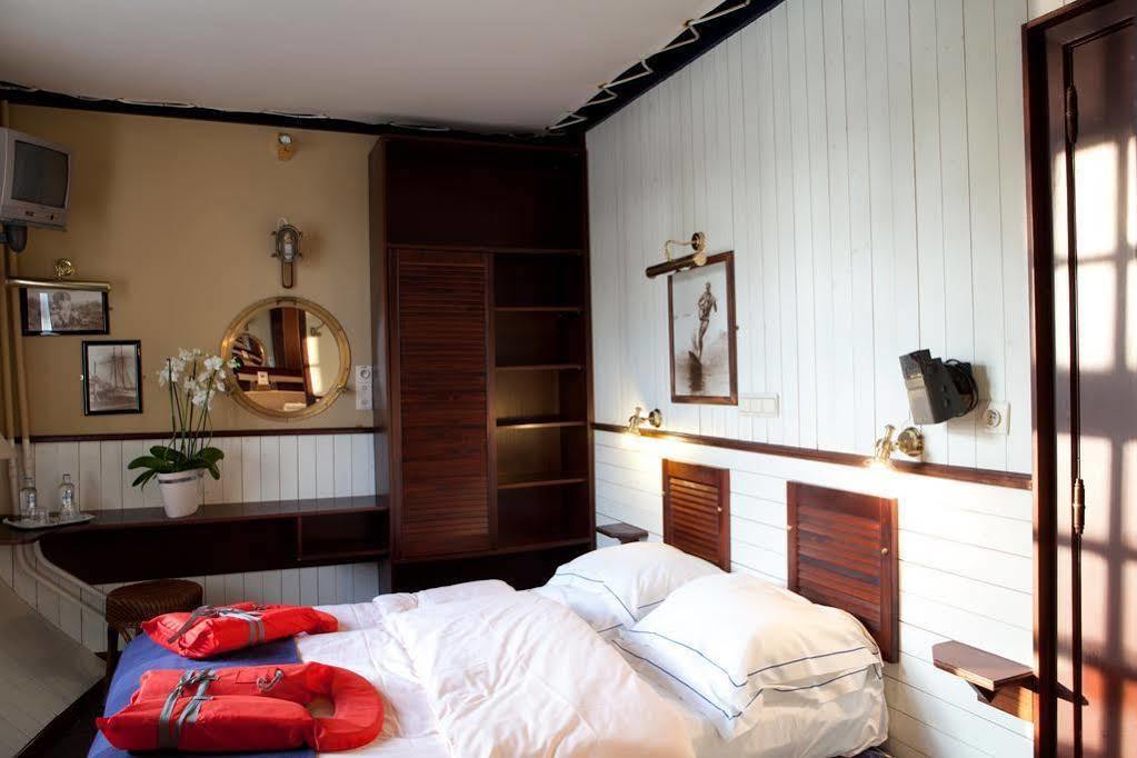 Boat Hotel De Barge Brugge Eksteriør bilde