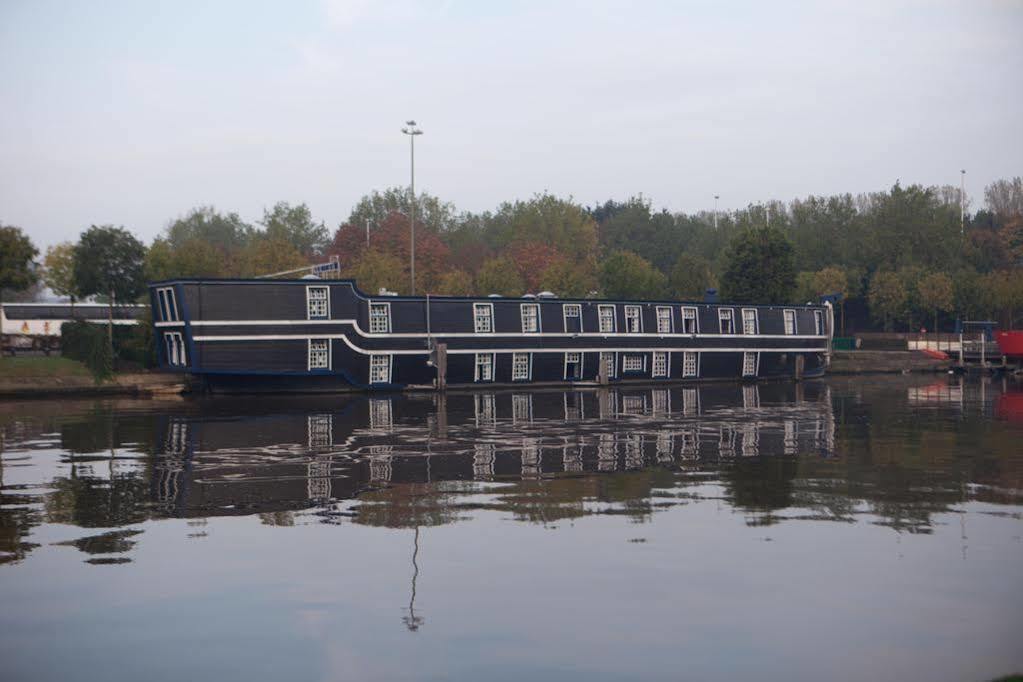 Boat Hotel De Barge Brugge Eksteriør bilde