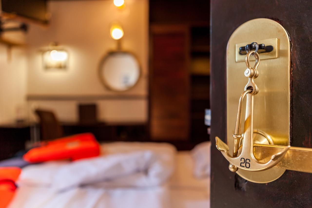 Boat Hotel De Barge Brugge Eksteriør bilde
